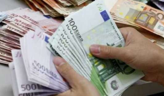 Shpenzimet e shqiptareve per prona jashte vendit: 3.4 mld euro ne 1996-2018